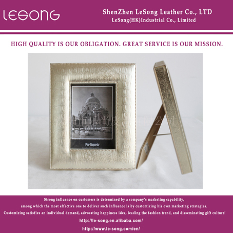 LS1060 Fashional Golden Leather Photo Frame