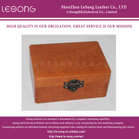 LS1423 Classical Velvet Jewelry Box Wooden Case